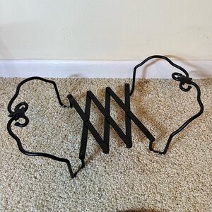 Vintage Longaberger Wrought Iron‎ Expandable Trivet Foundry Collection